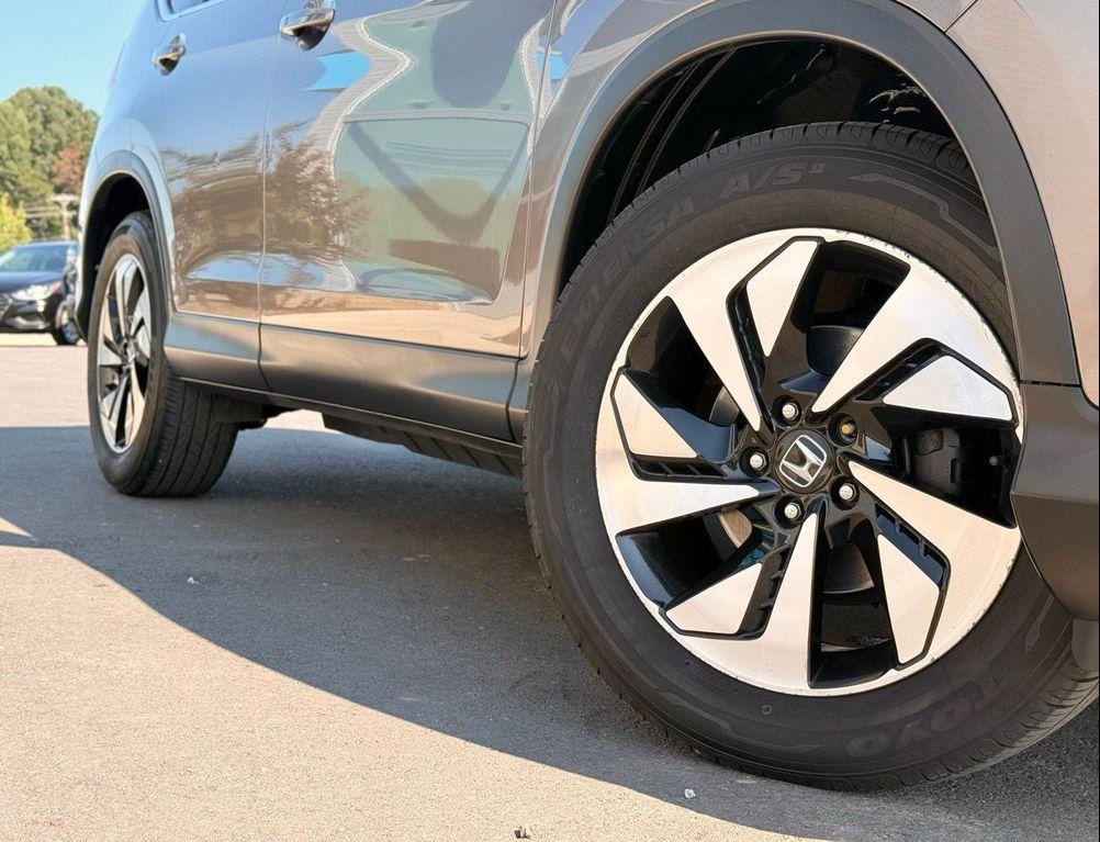 used 2015 Honda CR-V car, priced at $16,991