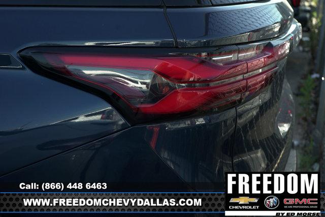 used 2023 Chevrolet Traverse car, priced at $27,798
