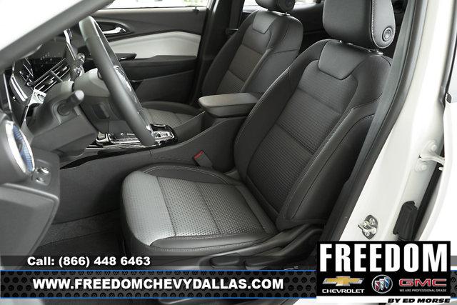 new 2025 Chevrolet Trax car, priced at $23,421