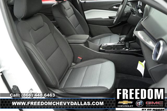 new 2025 Chevrolet Trax car, priced at $24,149