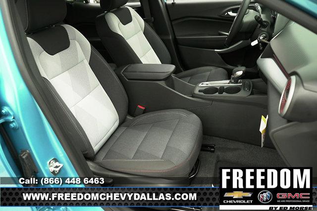 new 2025 Chevrolet Trax car, priced at $23,043
