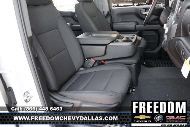 new 2025 GMC Sierra 1500 car, priced at $43,719