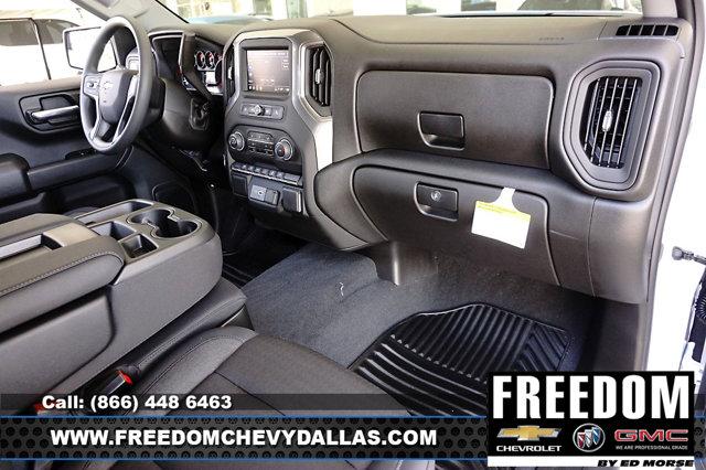 new 2025 Chevrolet Silverado 1500 car, priced at $33,209