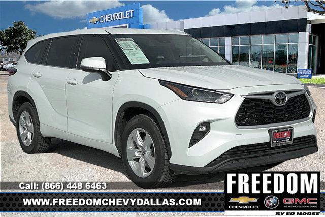 used 2022 Toyota Highlander car, priced at $26,998