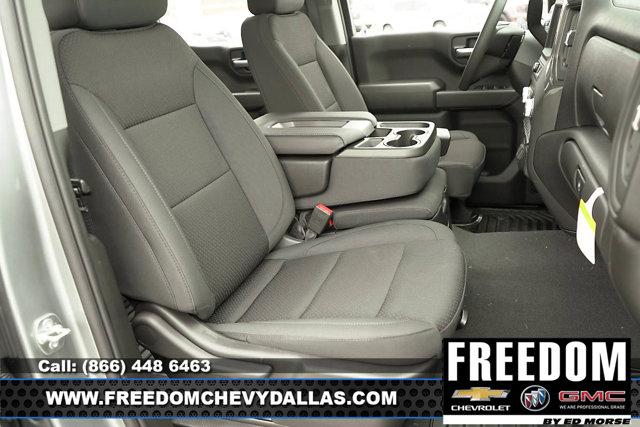 new 2025 GMC Sierra 1500 car, priced at $43,802