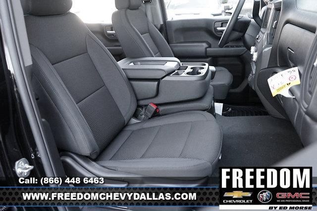 new 2025 GMC Sierra 1500 car, priced at $39,727