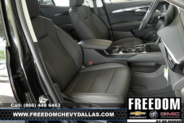 new 2025 Buick Envision car, priced at $33,002