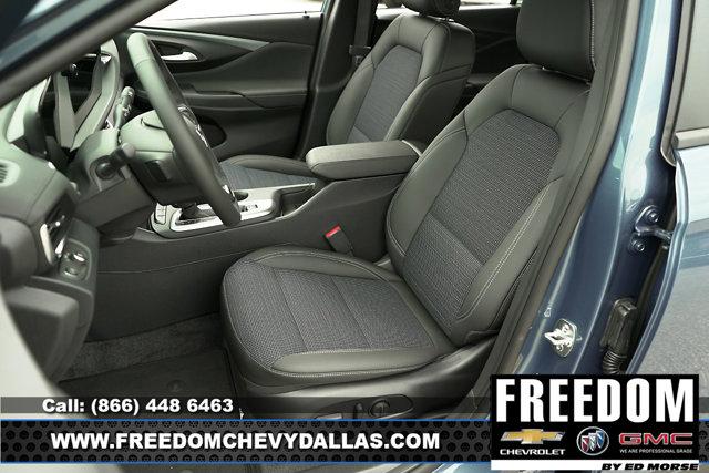new 2025 Buick Envista car, priced at $25,343