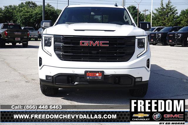 new 2025 GMC Sierra 1500 car, priced at $53,952