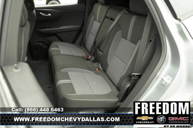 new 2025 Chevrolet Blazer car, priced at $33,192