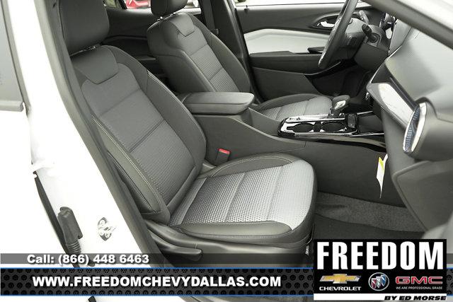 new 2025 Chevrolet Trax car, priced at $23,421