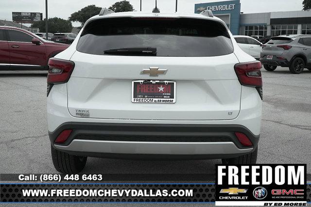 new 2025 Chevrolet Trax car, priced at $23,421