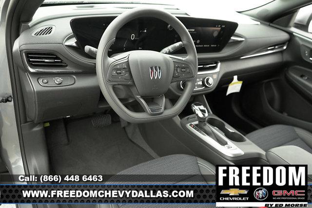 new 2025 Buick Envista car, priced at $24,423