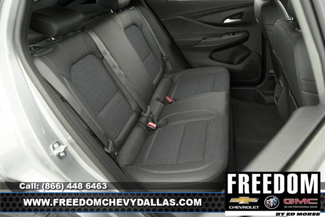 new 2025 Buick Envista car, priced at $24,423