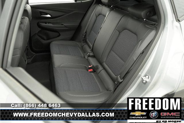 new 2025 Buick Envista car, priced at $24,423
