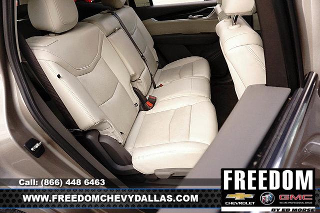 used 2023 Cadillac XT6 car, priced at $36,998