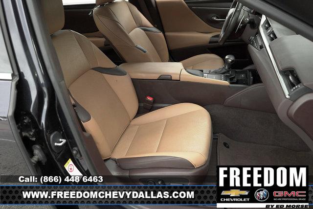 used 2019 Lexus ES 350 car, priced at $28,998
