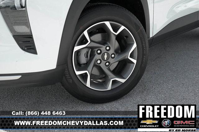 new 2025 Chevrolet Trax car, priced at $23,421