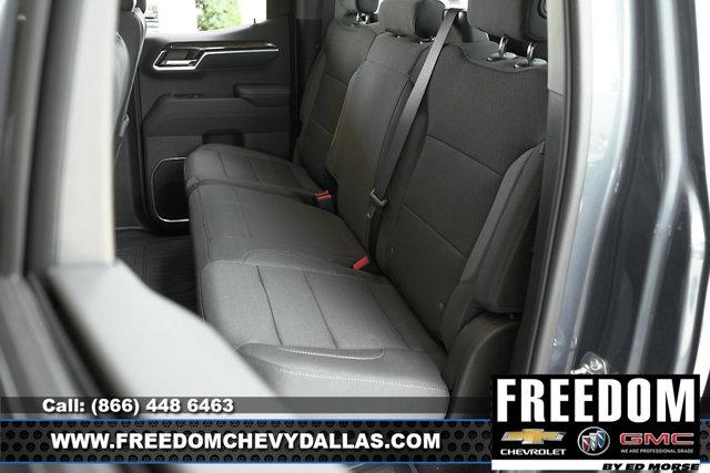 new 2025 GMC Sierra 1500 car, priced at $39,202