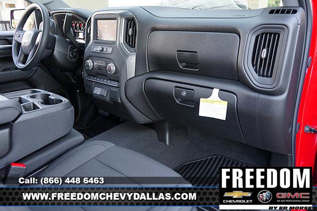 new 2025 GMC Sierra 1500 car, priced at $39,727