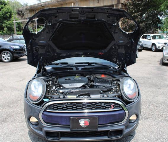 used 2015 MINI Hardtop car, priced at $13,900