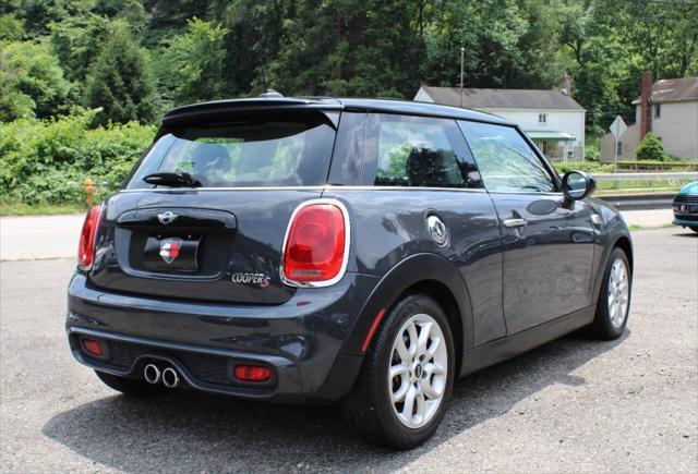 used 2015 MINI Hardtop car, priced at $13,900