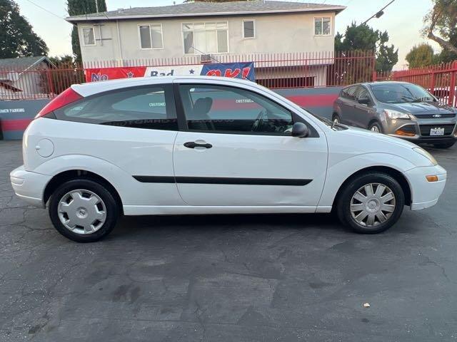 used 2004 Ford Focus car, priced at $2,988