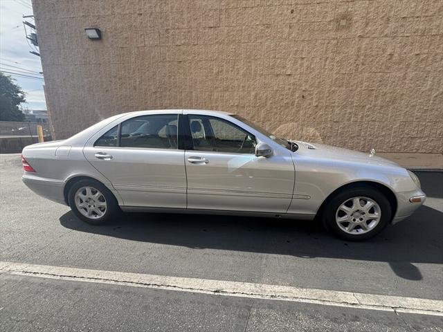 used 2000 Mercedes-Benz S-Class car, priced at $2,888