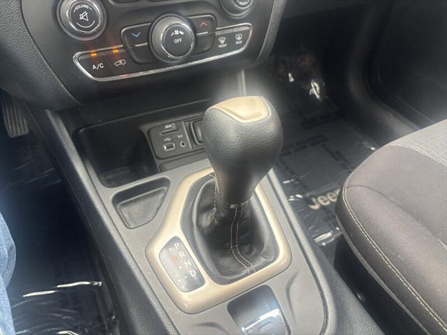 used 2016 Jeep Cherokee car, priced at $10,988