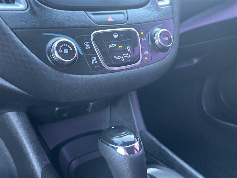 used 2018 Chevrolet Malibu car, priced at $7,988