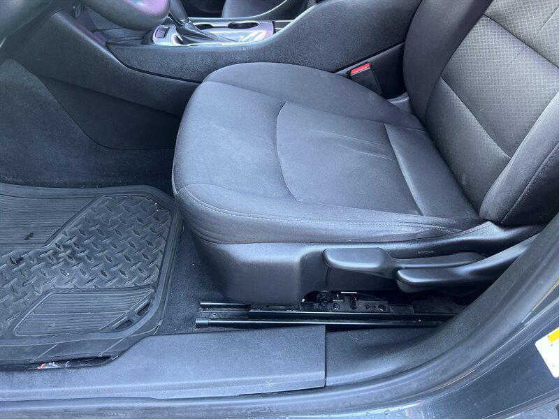 used 2018 Chevrolet Malibu car, priced at $7,988