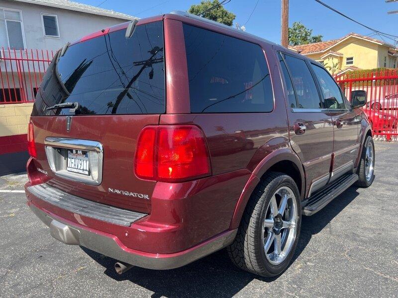 used 2003 Lincoln Navigator car, priced at $3,988