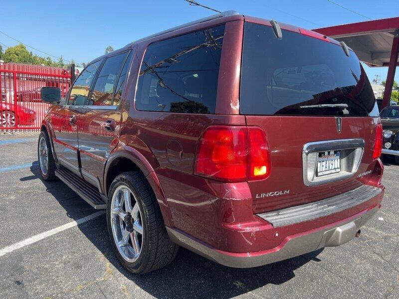 used 2003 Lincoln Navigator car, priced at $3,988