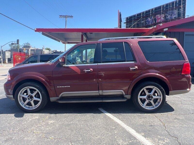 used 2003 Lincoln Navigator car, priced at $3,988