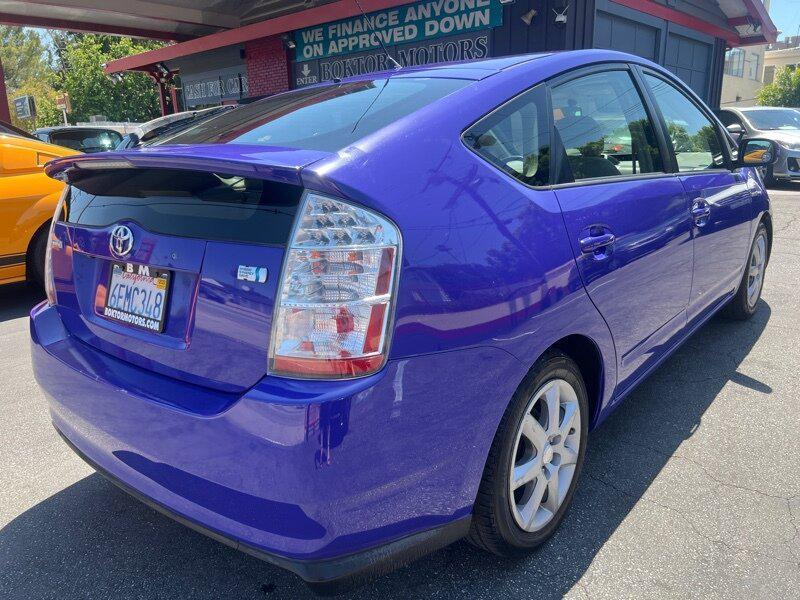 used 2007 Toyota Prius car, priced at $7,988