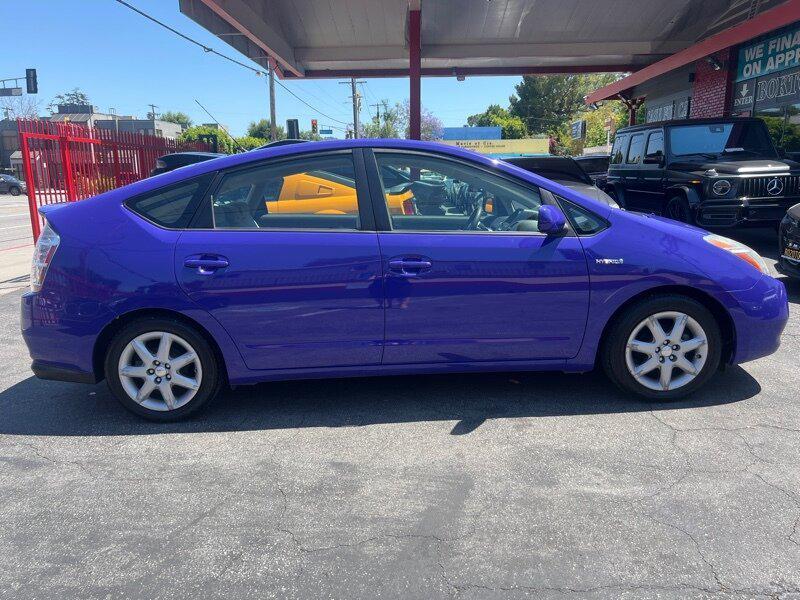 used 2007 Toyota Prius car, priced at $7,988
