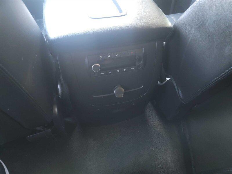 used 2013 GMC Yukon XL car, priced at $7,888