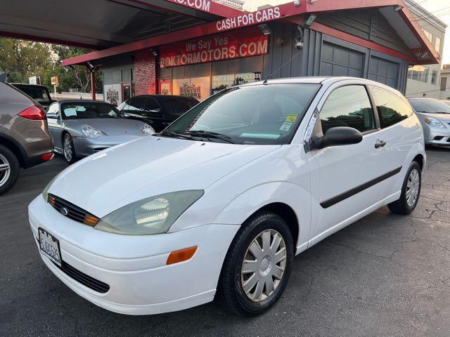 used 2004 Ford Focus car, priced at $2,988