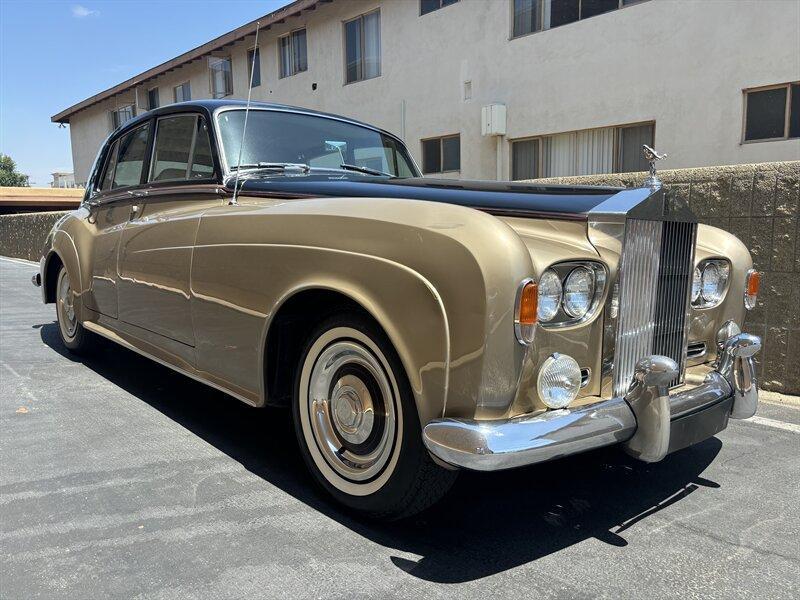 used 1963 Rolls-Royce Silver Cloud III car, priced at $69,988