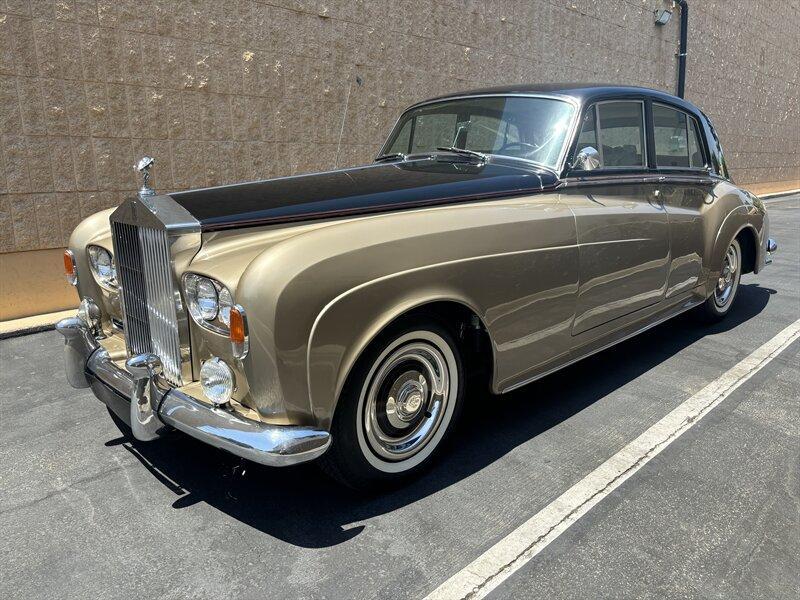 used 1963 Rolls-Royce Silver Cloud III car, priced at $69,988