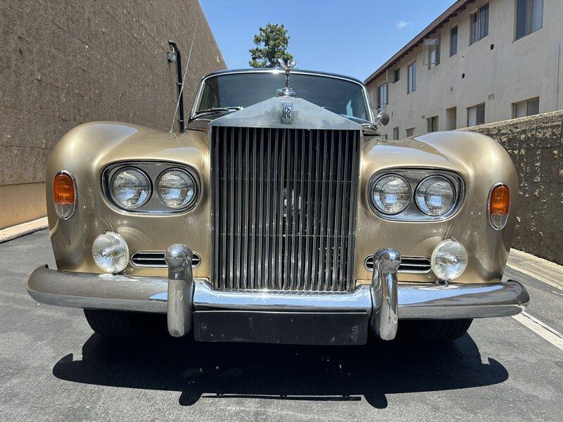 used 1963 Rolls-Royce Silver Cloud III car, priced at $69,988