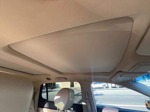 used 2013 Lincoln MKT car, priced at $6,988
