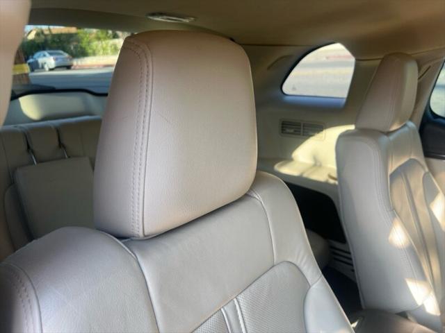 used 2013 Lincoln MKT car, priced at $6,988