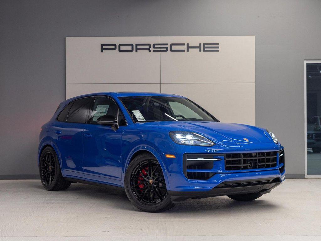 new 2025 Porsche Cayenne car, priced at $154,125
