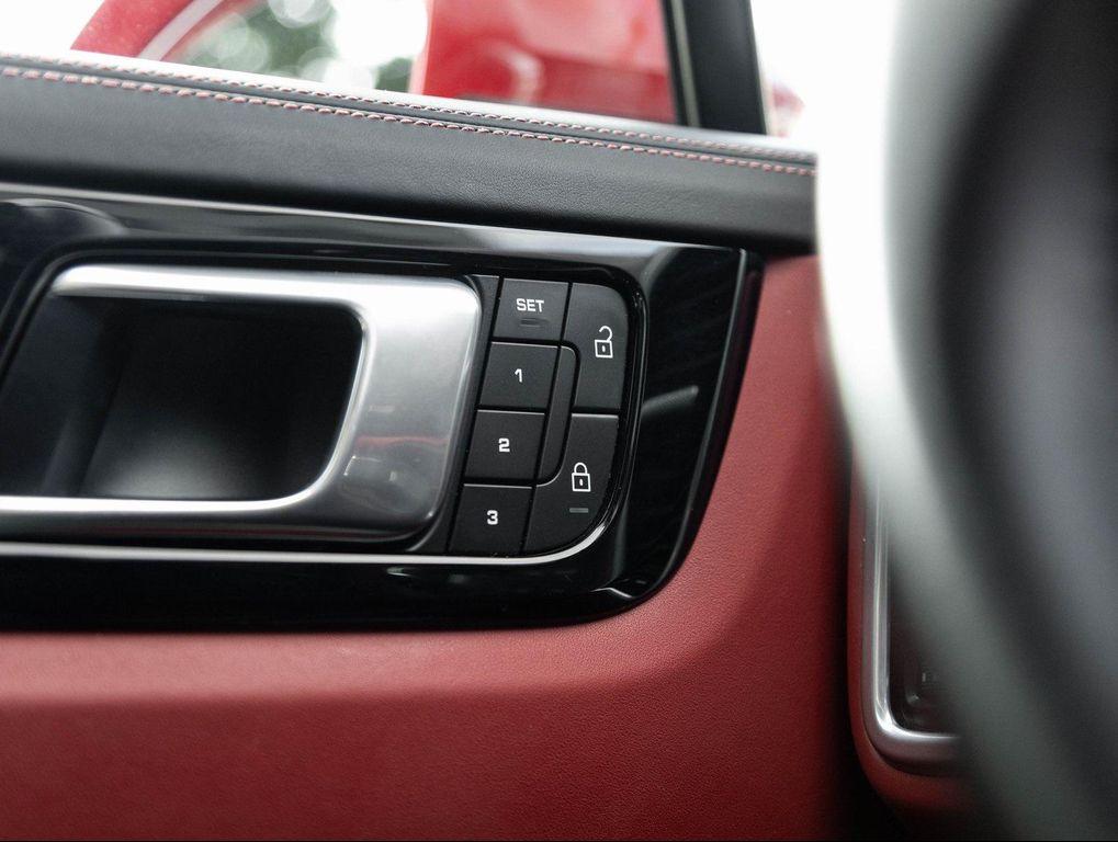 used 2022 Porsche Cayenne car, priced at $59,990