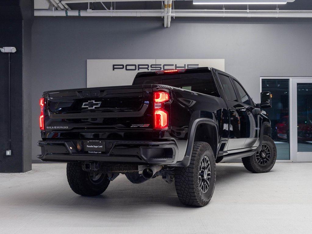 used 2024 Chevrolet Silverado 2500 car, priced at $72,990