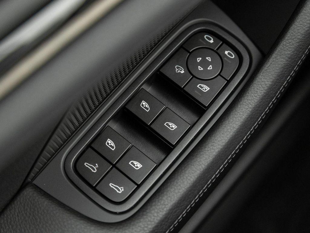 new 2025 Porsche Panamera car, priced at $126,915