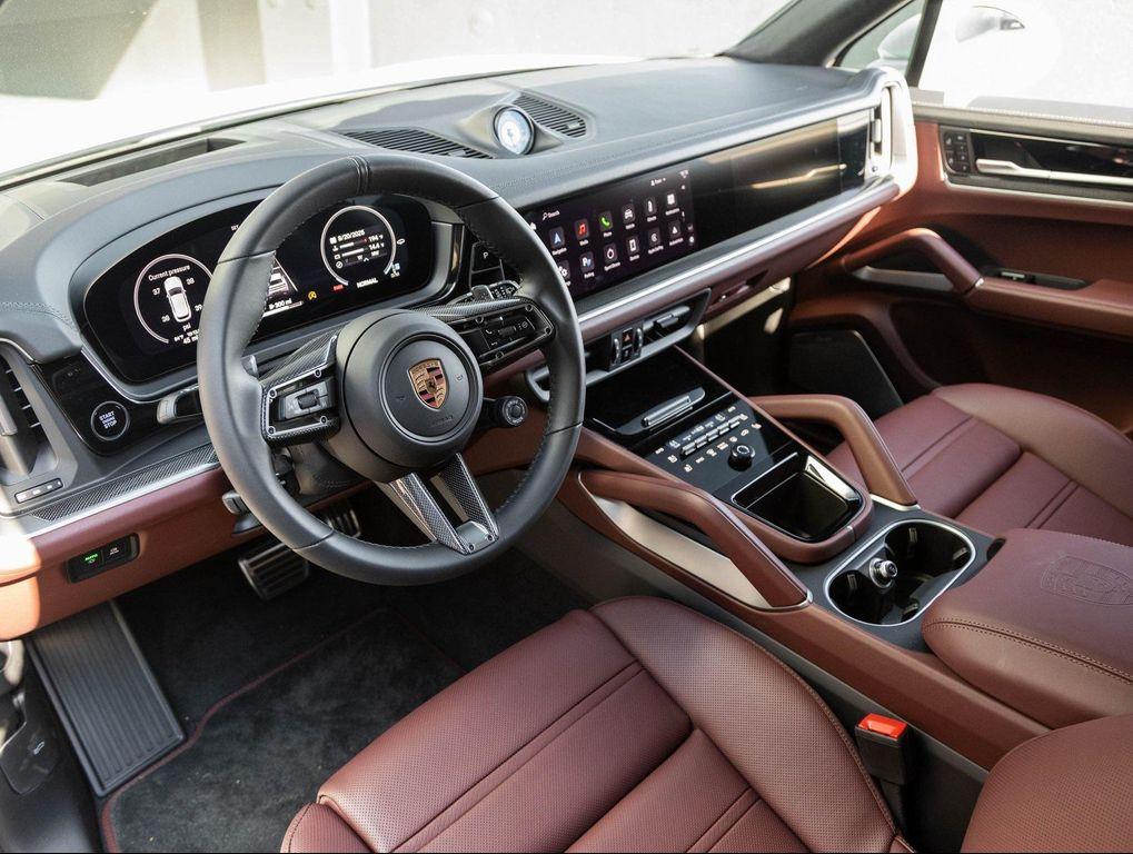 new 2025 Porsche Cayenne car, priced at $163,585