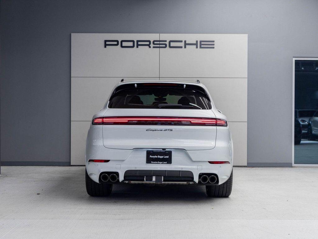 new 2025 Porsche Cayenne car, priced at $163,585