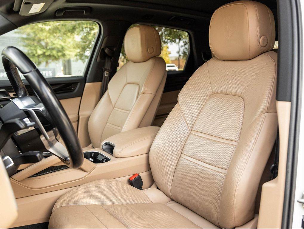 used 2022 Porsche Cayenne car, priced at $54,490